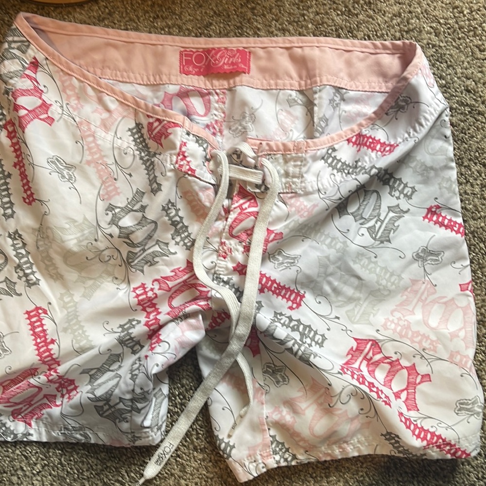 Fox girls size 7 board shorts